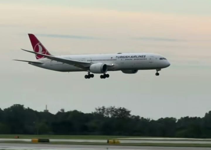 Turkish Airlines Boeing 787 Dreamliner taking off, one of the wide-body aircraft operated by the Star Alliance carrier that provides direct flights between Istanbul and Nairobi as part of its international network serving Kenya.